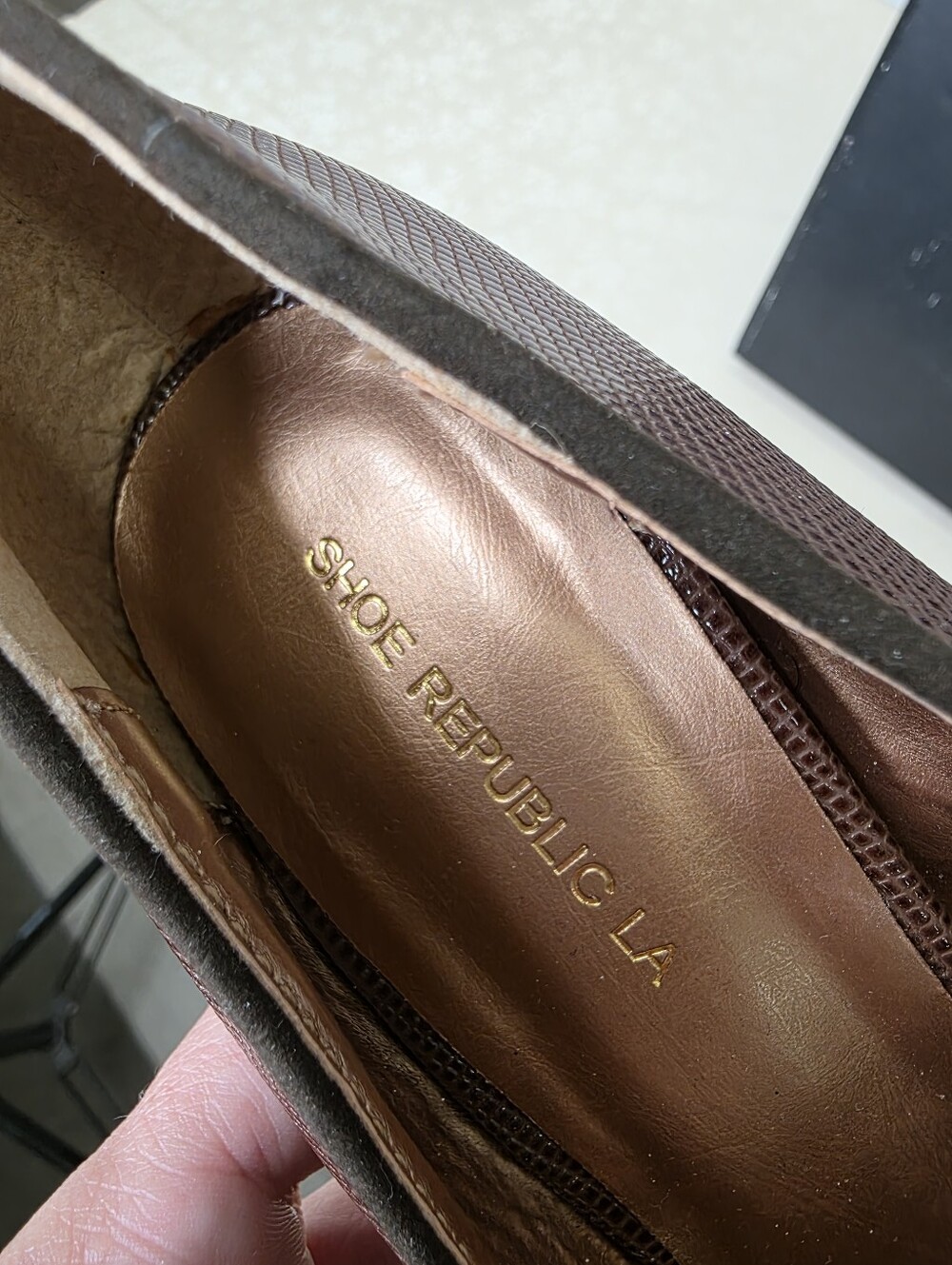 Shoe Republic LA Ethanie Brown Gold Studded Platform Stiletto Heels Size 7.5 - Picture 4 of 10